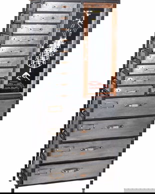 Vitrina industriala din metal cu lemn masiv maro