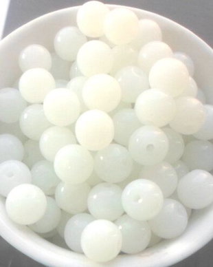 Margele sticla alb ceata 8 mm cal. I