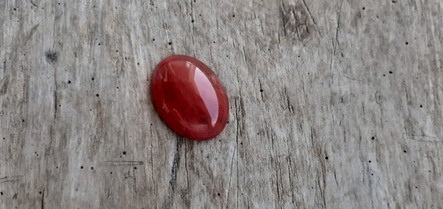 Cabochon cuart cherry, 30x22 mm