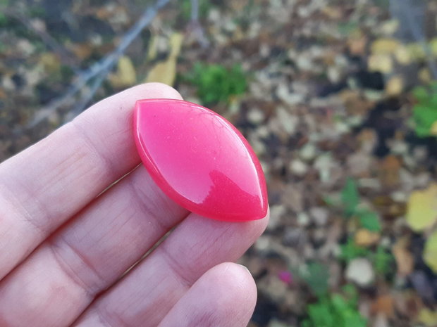 Cabochon jad