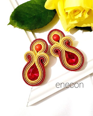Cercei rosii-aurii pe lob, Cercei soutache, Cercei cristale