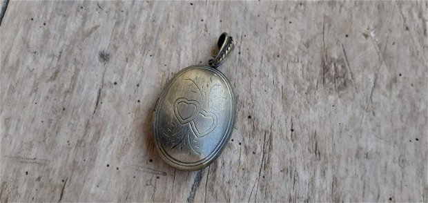 Pandantiv locket bronz, 48x25 mm