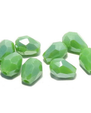 Margele din sticla, lacrima, opace, 6x4 mm, vernil