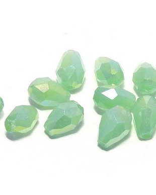 Margele din sticla, lacrima, opace, 6x4 mm, vernil