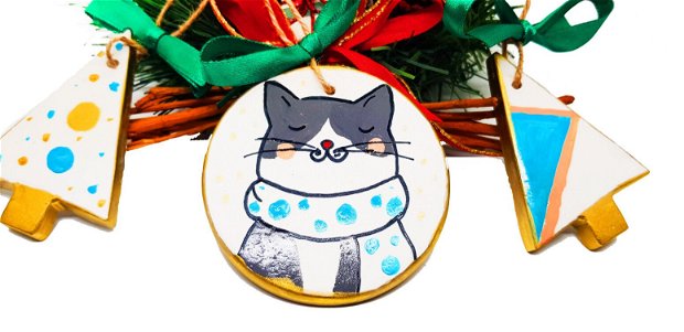 Christmas Box -Animalute Vesele Nr.3 -Trei globuri din praf ceramic pictate cu foita de aur lichida si acrilice