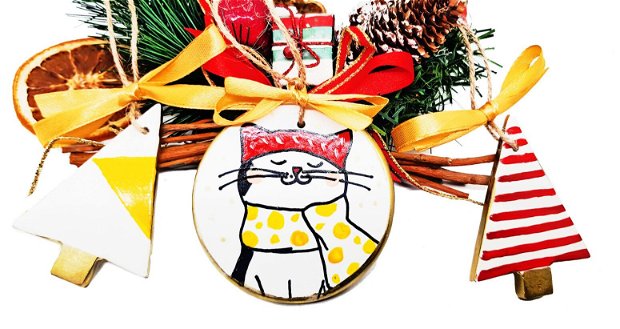 Christmas Box -Animalute Vesele Nr.4 -Trei globuri din praf ceramic pictate cu foita de aur lichida si acrilice