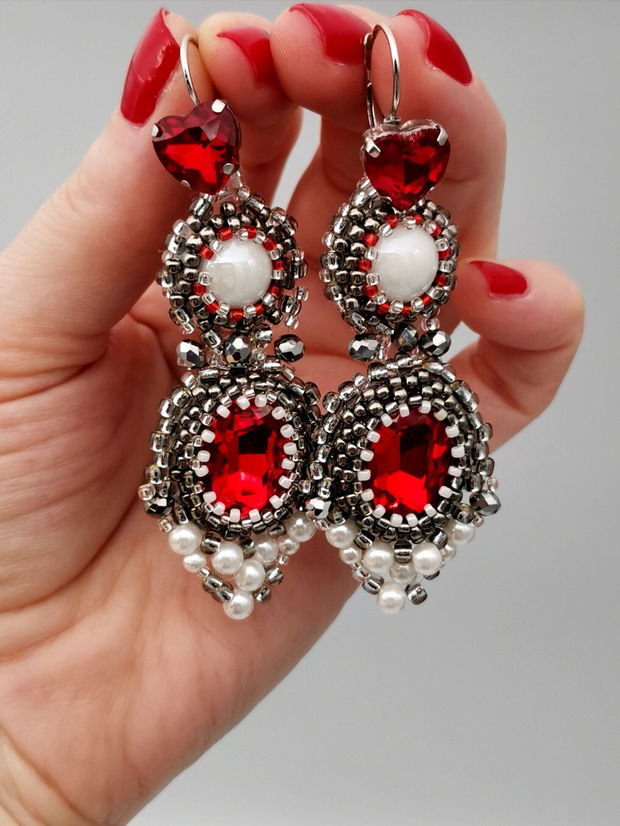 Rezervat Cercei Red & Pearls