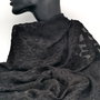 Esarfa neagra ELEGANCE cu franjuri