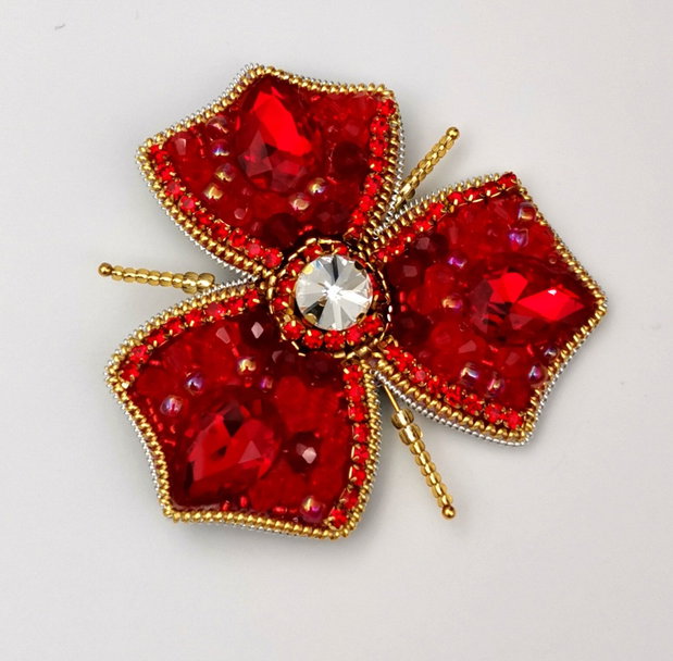 Vandut Brosa Red & Gold