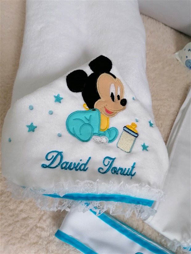 Trusou de botez personalizat cu baby Mickey