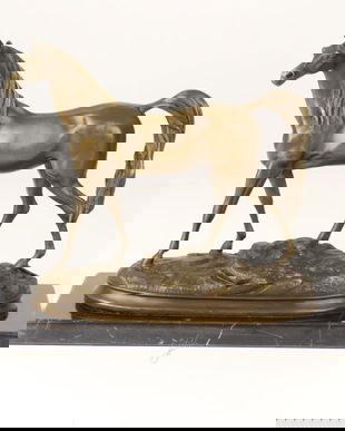 Cal arab-statueta din bronz pe un soclu din marmura