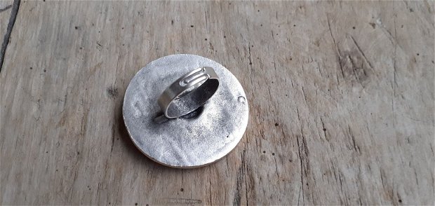 Inel zamac argintat, reglabil - platou 38 mm