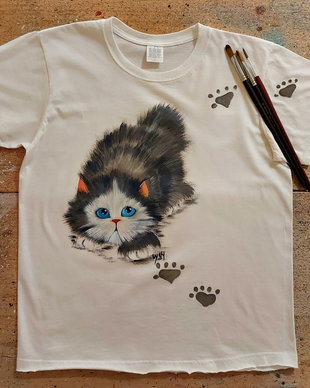 Tricou pictat masura M/L