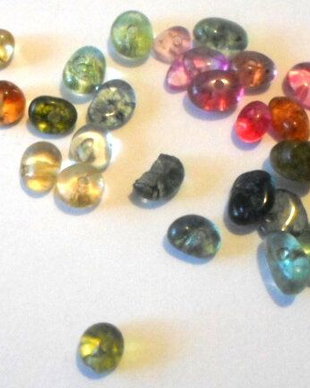 Chipsuri sticla multicolore transparente 6 mm