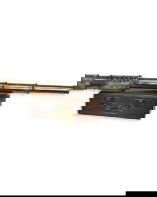 Luneta din alama masiva cu o cutie din lemn