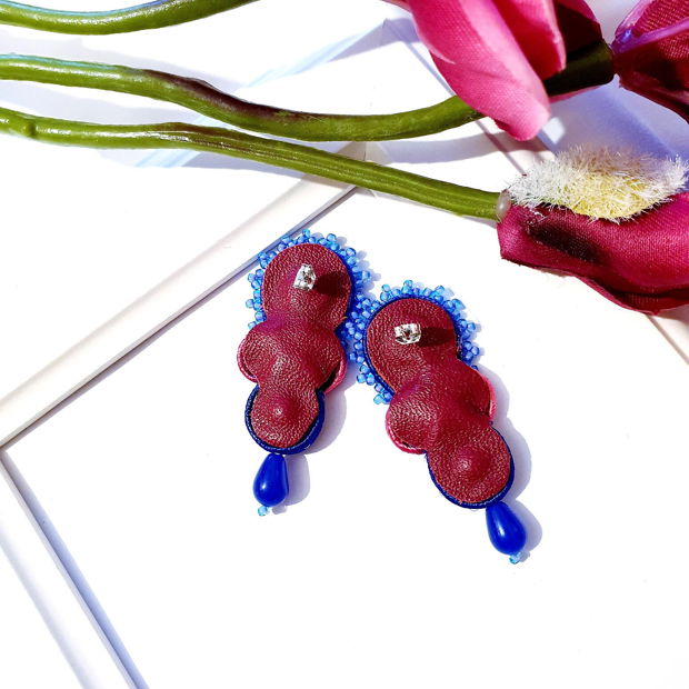 Cercei indigo-fucsia, Cercei pe lob, Cercei soutache