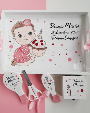 Tava turta fetita pictata manual personalizat cu nume