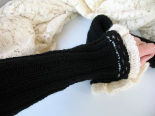 Mansete tricotate REZERVAT
