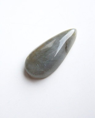 Caboson labradorit (C22)