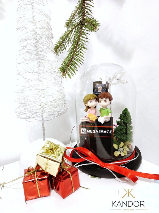 Cupolă din sticlă "First date", Kandor Special Gifts, personalizata cu miniaturi
