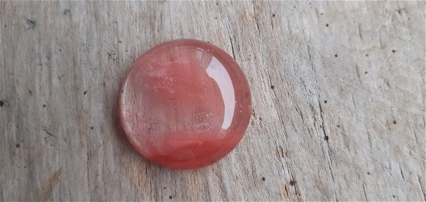 Cabochon Cuart cherry, 25 mm
