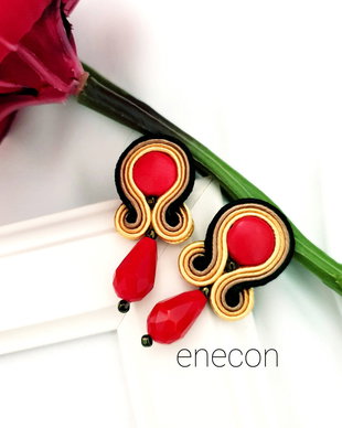 Cercei rosii, Cercei soutache, Cercei pe lob
