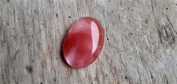 Cabochon cuart cherry, 30x22 mm