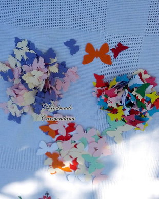 Confetti fluturi