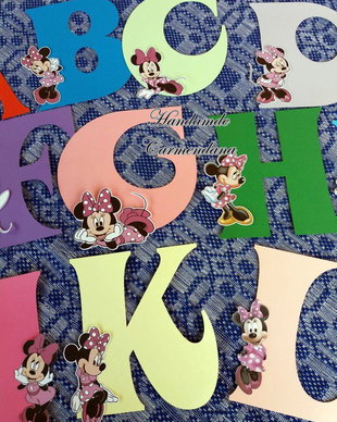 Alfabetul lui Minnie Mouse