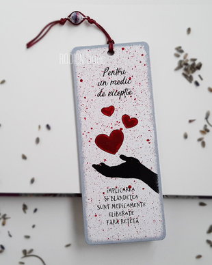 Semn de carte pentru medic cu mesaj personalizat pictat manual