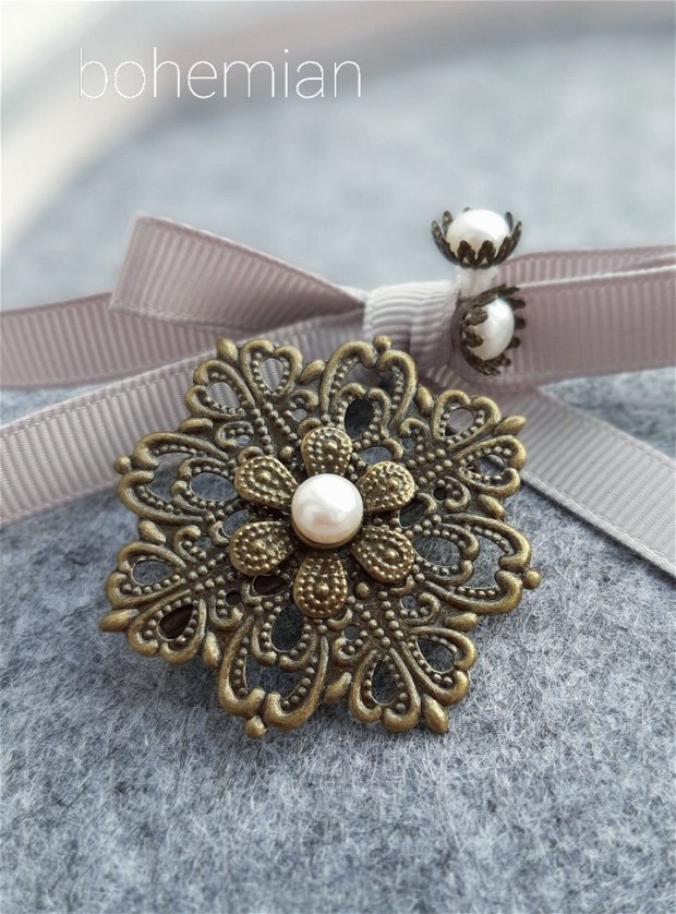 Broșă bronz cu perla de cultură albă REZERVAT D.