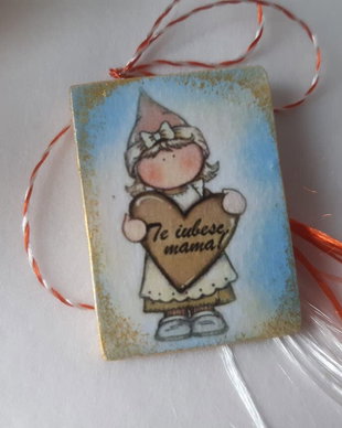 Martisor din lemn brosa/magnet personalizabil