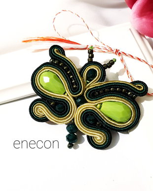 Brosa fluture, Brosa-mărțișor soutache