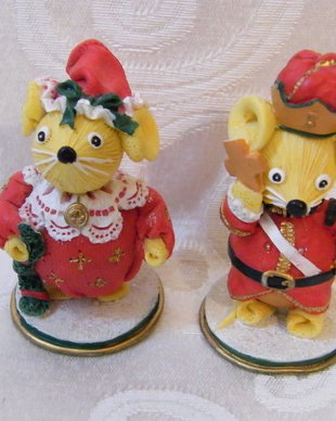2 bibelouri miniaturi-soricei