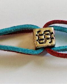 Bratara handmade din snur suede-faux si distantiere din aliaj tibetan