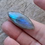 Cabochon labradorit, 35x14 mm