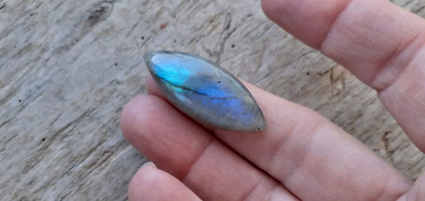 Cabochon labradorit, 35x14 mm