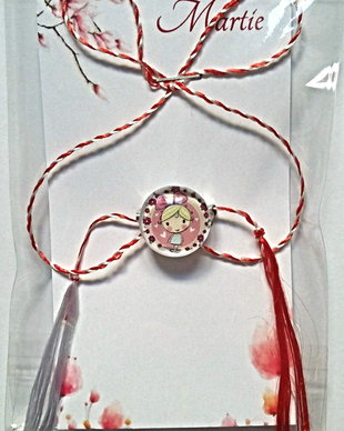 Brosa martisor cabochon sticla 14mm fetita