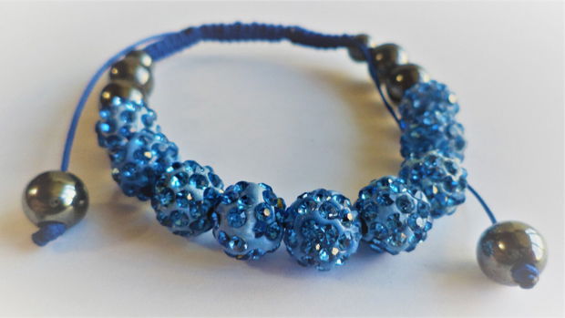 Bratara tip shamballa