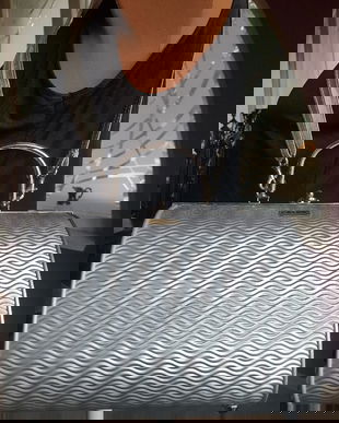 GEANTA METALICA PALOS,DEOSEBITA