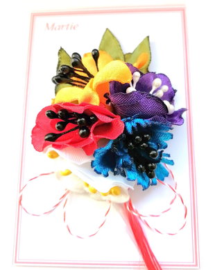 Martisor cu flori de camp/Martisor colorat