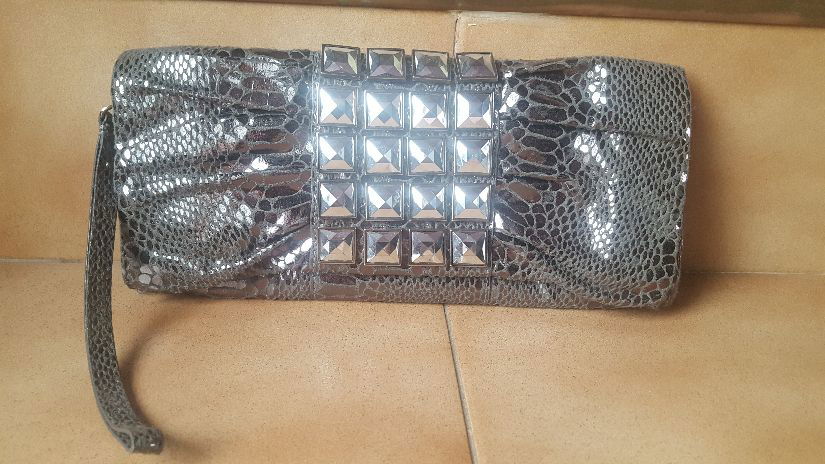 CLUTCH STEVE MADDEN ELEGANT,RAFINAT 30/14 CM