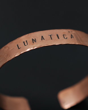 Brățară LUNATICA din cupru texturat