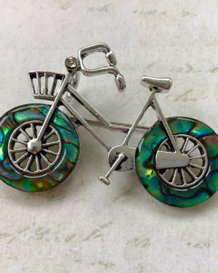 Brosa bicicleta & Paua Shell
