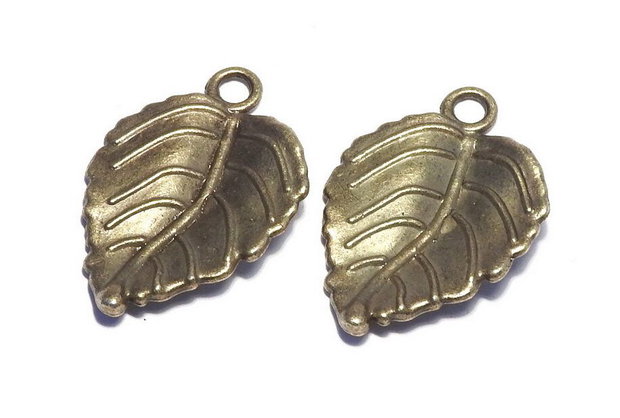 Pandantiv metalic, bronz, frunza, 29x20 mm