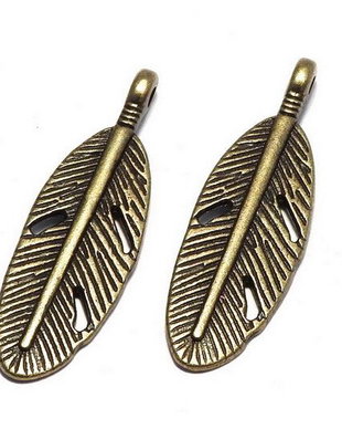Pandantiv metalic, bronz, pana, 30x9 mm