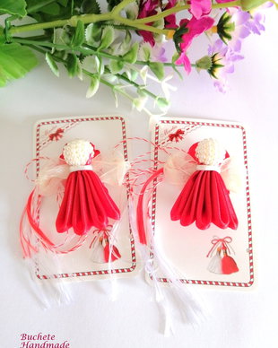 Martisor papusa /Martisor textil/Brosa papusa