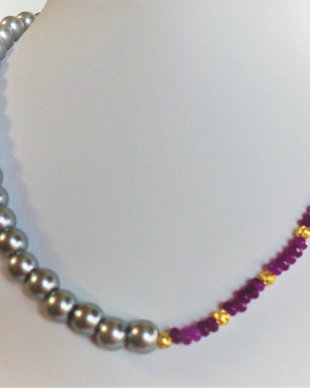 Colier handmade cu rondele din agat si perle din sticla