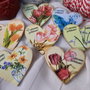 Martisor din lemn brosa/magnet personalizabil