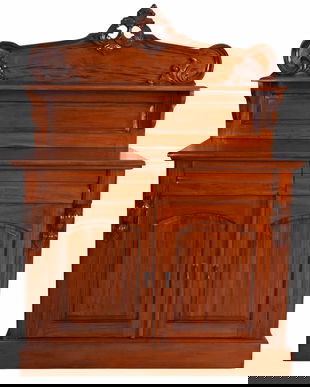 Bufet din lemn mahon cu modele stilizate